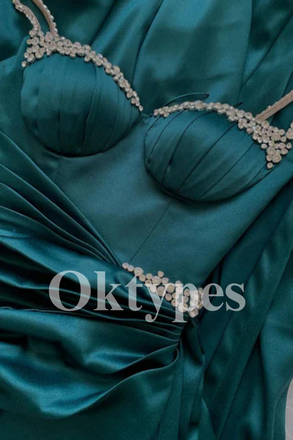 Emerald Satin Prom Dress with Sweetheart Crystal Neckline Evening Dresses