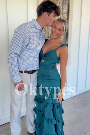 Peacock Evening Dress featuring Spaghetti Straps and Tiered Prom Dress Skirt