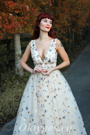 Elegant Star Tulle Spaghetti Straps V-Neck Sleeveless A-Line Long Prom Dresses,PDS0695